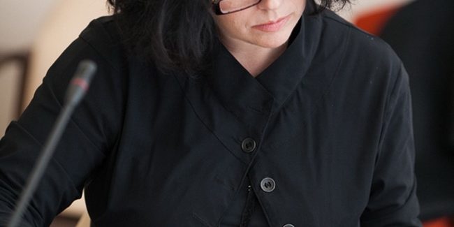 Наринэ Тютчева