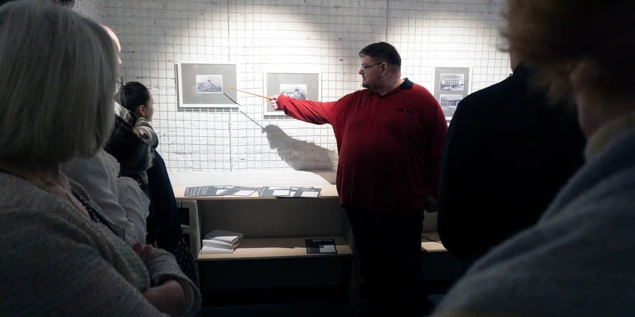 Владимир Глазков, сеансы атрибутирования фото в проекте «Проявление» Владимир Глазков, сеансы атрибутирования фото в проекте «Проявление»