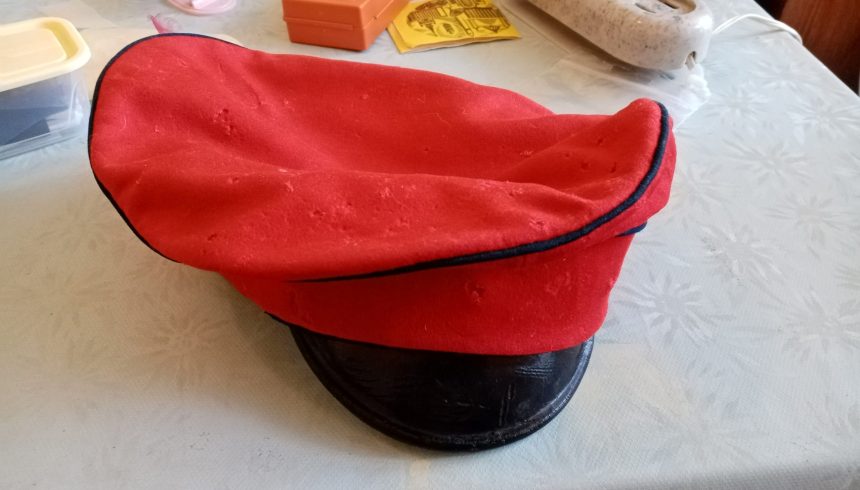 Фуражка нестроевого Лейб-гвардии Казачьего Его Величества полка, 1910-е гг. До реставрации 1 smart