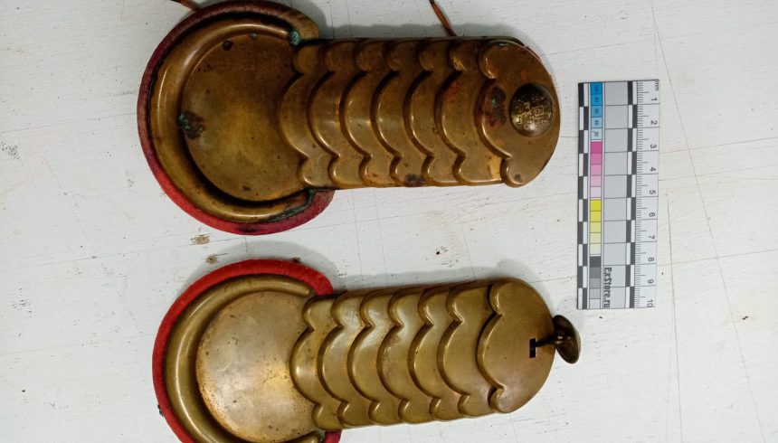 Мундир унтер-офицера Лейб-гвардии Уланского Ее Величества полка, 1900 г. До реставрации 3 Мундир унтер-офицера Лейб-гвардии Уланского Ее Величества полка, 1900 г. До реставрации 3