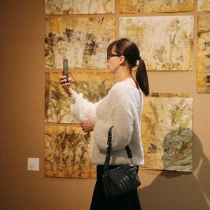 вернисаж Листы и Листья (4) вернисаж Листы и Листья (4)