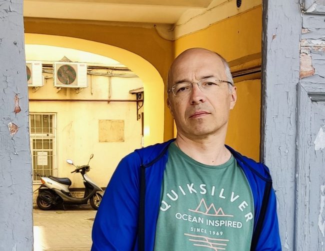 Поэт Алексей Дьячков Издательство «ТИАМ» выпустило новую книгу Алексея Дьячкова «Locus trans flumen» («Место на другом берегу реки»). 15 октября проведём второй вечер Поэта и представим новинку тульской публике. Приглашаем всех любителей словесности!